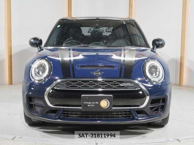 Bmw MINI CLUBMAN 2019-05 7325966-7