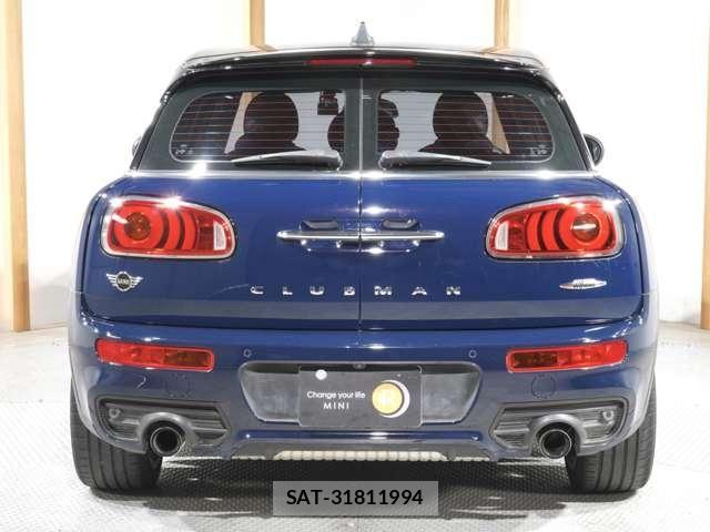 Bmw MINI CLUBMAN 2019-05 7325966-8