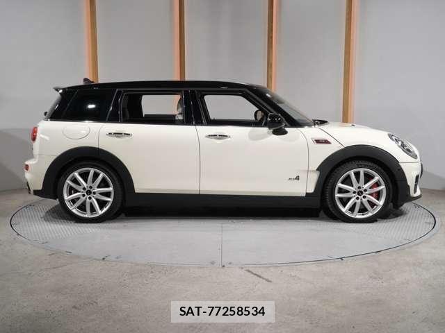 Bmw MINI CLUBMAN 2017-06 7499714-22