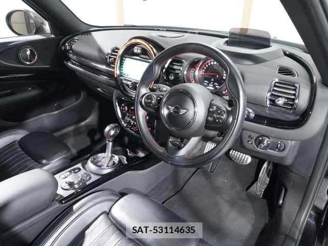 Bmw MINI CLUBMAN 2018-03 8098284-13