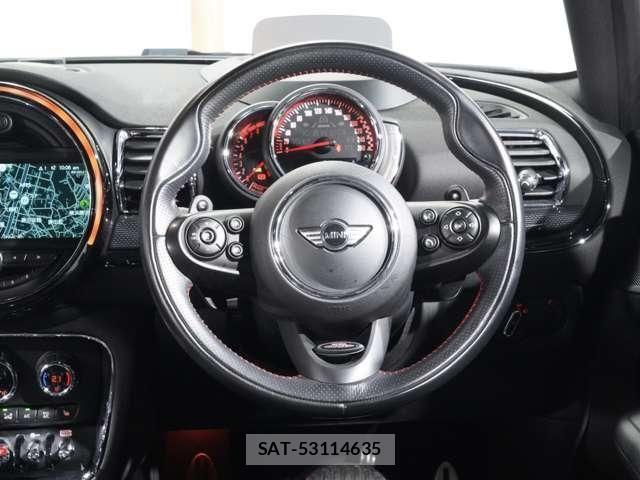 Bmw MINI CLUBMAN 2018-03 8098284-14