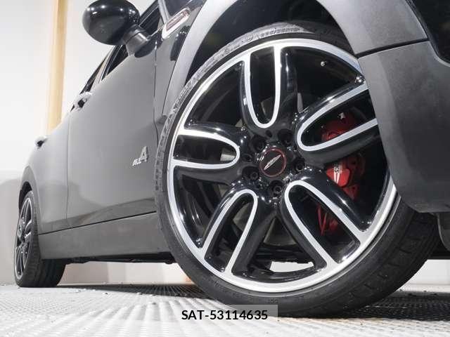 Bmw MINI CLUBMAN 2018-03 8098284-18