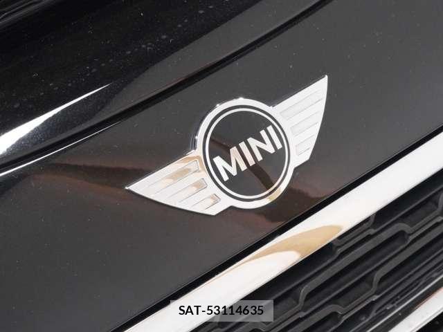 Bmw MINI CLUBMAN 2018-03 8098284-20