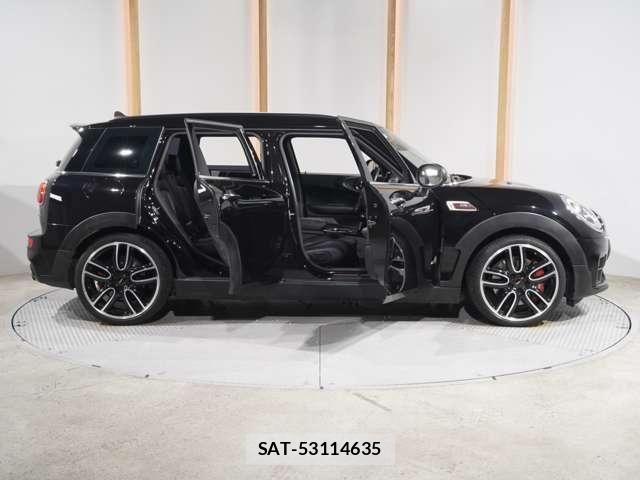 Bmw MINI CLUBMAN 2018-03 8098284-22