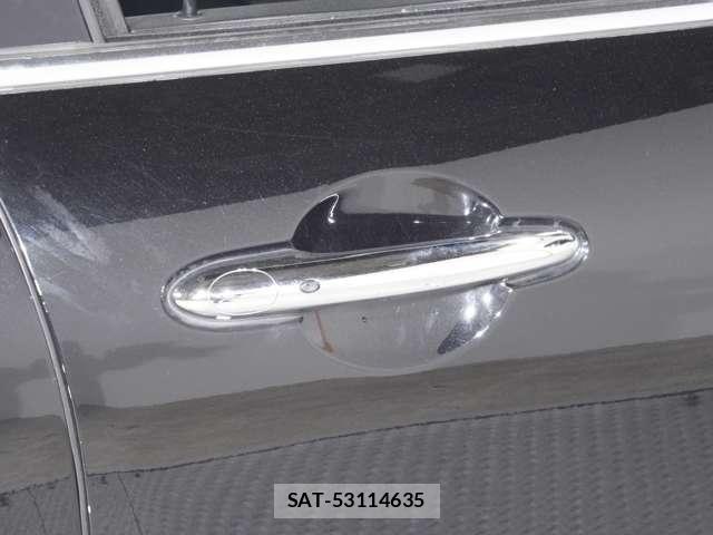 Bmw MINI CLUBMAN 2018-03 8098284-23