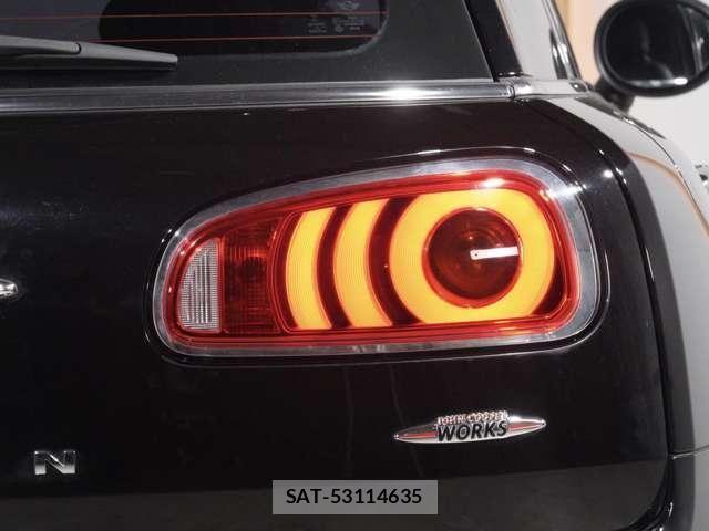 Bmw MINI CLUBMAN 2018-03 8098284-26