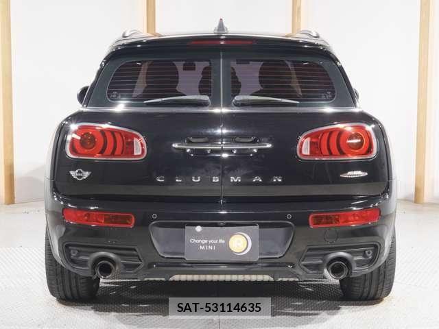 Bmw MINI CLUBMAN 2018-03 8098284-7