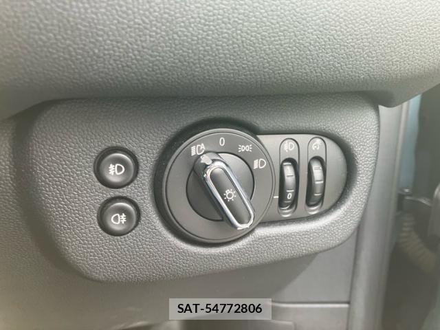 Bmw MINI CLUBMAN 2022-11 8229048-18