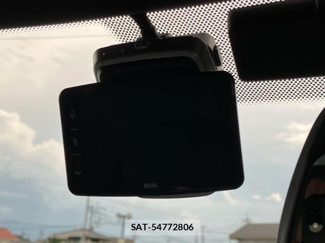 Bmw MINI CLUBMAN 2022-11 8229048-27
