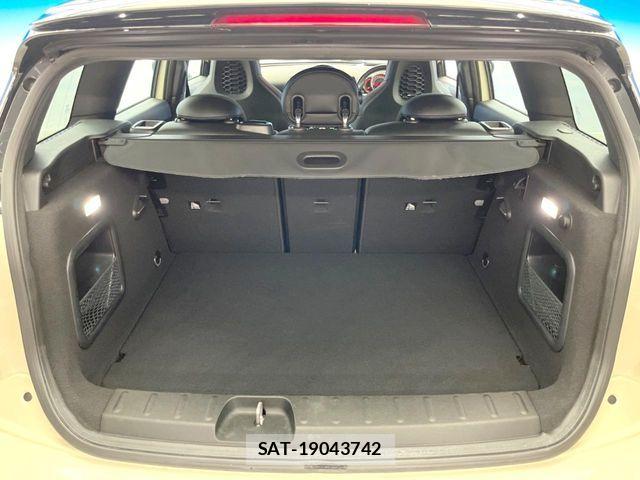 Bmw MINI CLUBMAN 2018-01 8313372-10