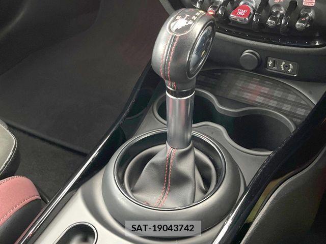 Bmw MINI CLUBMAN 2018-01 8313372-13