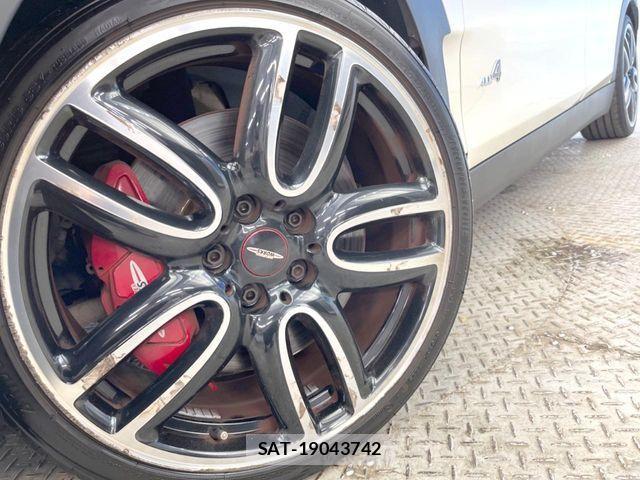 Bmw MINI CLUBMAN 2018-01 8313372-15