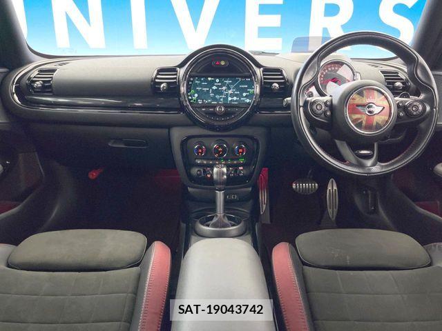 Bmw MINI CLUBMAN 2018-01 8313372-1