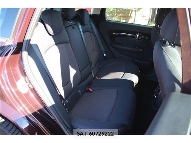 Bmw MINI CLUBMAN 2018-03 8335086-13