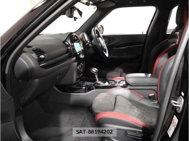 Bmw MINI CLUBMAN 2019-06 8523785-9