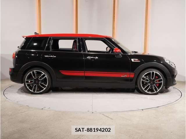 Bmw MINI CLUBMAN 2019-06 8523785-20