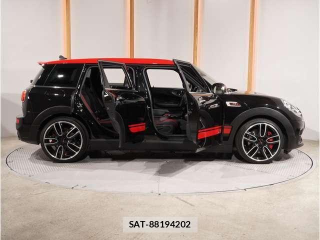 Bmw MINI CLUBMAN 2019-06 8523785-21