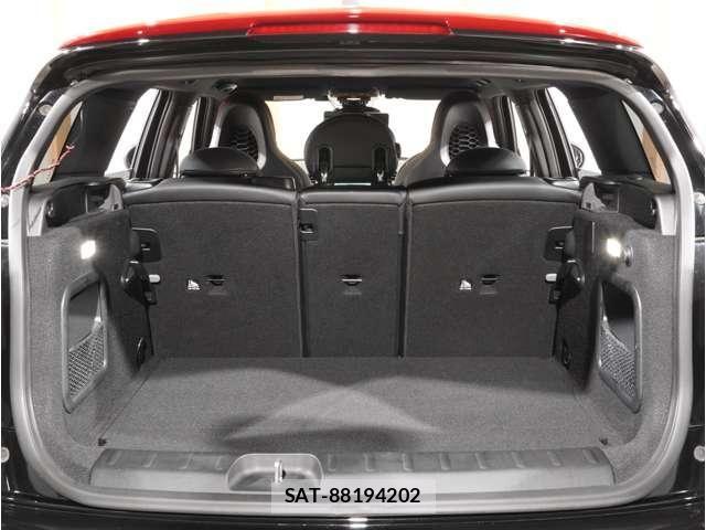 Bmw MINI CLUBMAN 2019-06 8523785-27