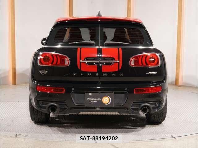 Bmw MINI CLUBMAN 2019-06 8523785-7