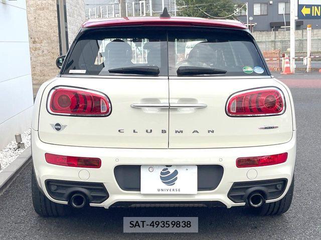 Bmw MINI CLUBMAN 2018-10 8561298-15
