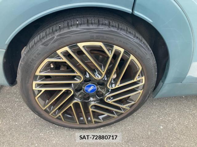 Bmw MINI CLUBMAN 2022-10 8848355-5