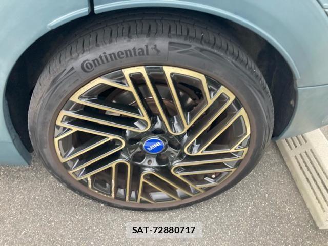Bmw MINI CLUBMAN 2022-10 8848355-6