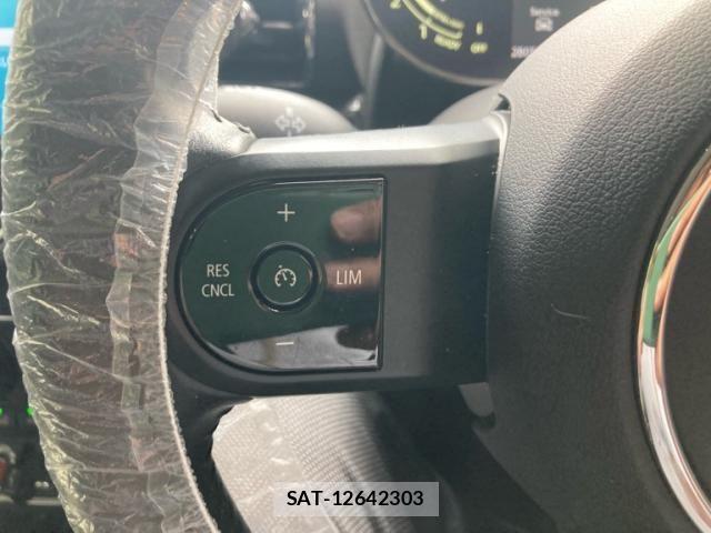 Bmw MINI CLUBMAN 2023-08 8878880-13