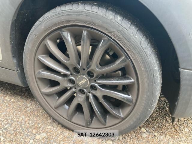 Bmw MINI CLUBMAN 2023-08 8878880-5