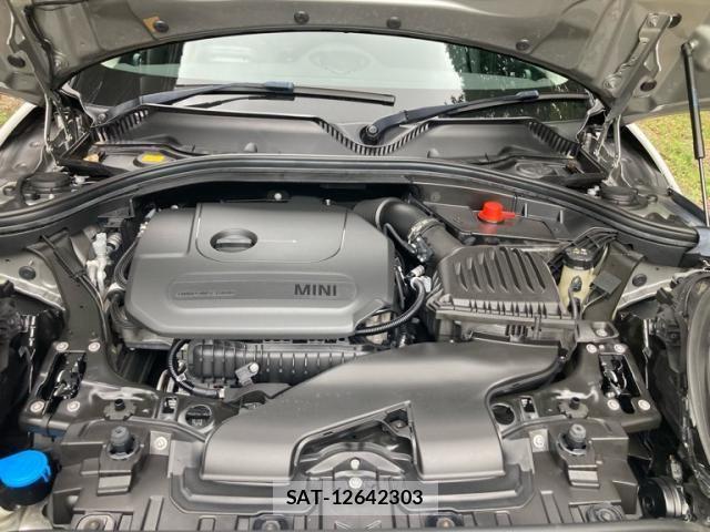 Bmw MINI CLUBMAN 2023-08 8878880-6