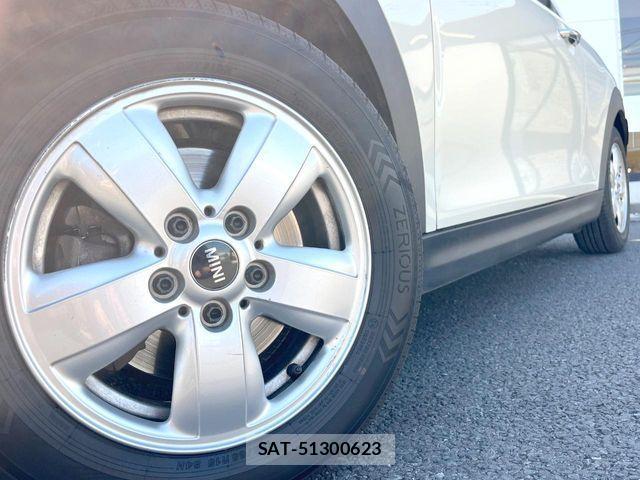 Bmw MINI 2018-04 4587842-12