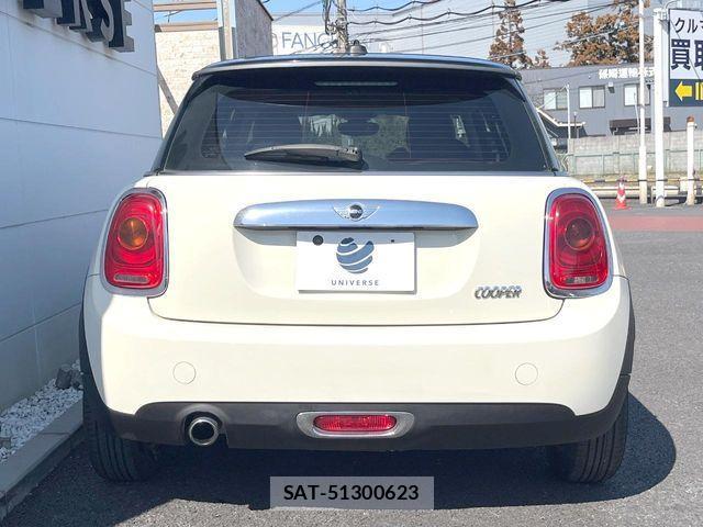 Bmw MINI 2018-04 4587842-14