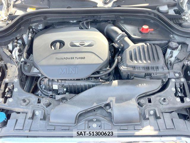 Bmw MINI 2018-04 4587842-18