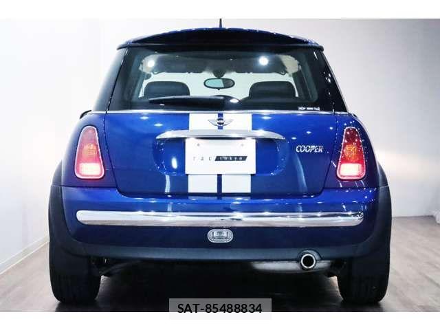 Bmw MINI 2003-01 5860671-5