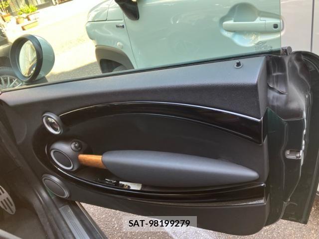 Bmw MINI 2011-07 7215384-9