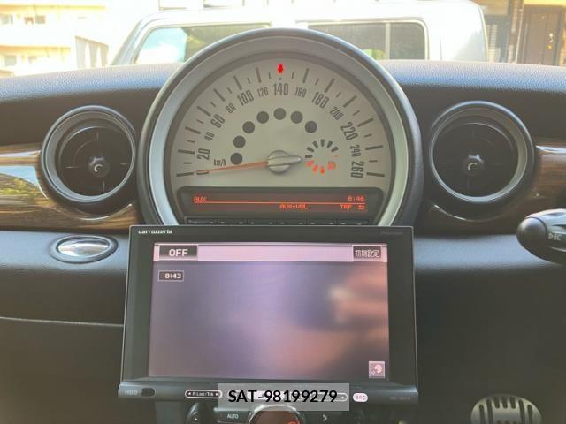 Bmw MINI 2011-07 7215384-13