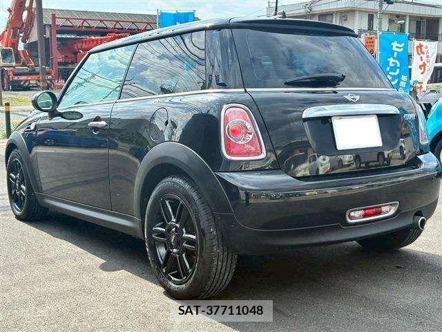 Bmw MINI 2014-02 7960693-6