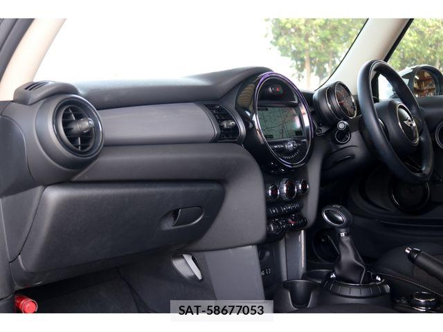 Bmw MINI 2016-02 8206618-17