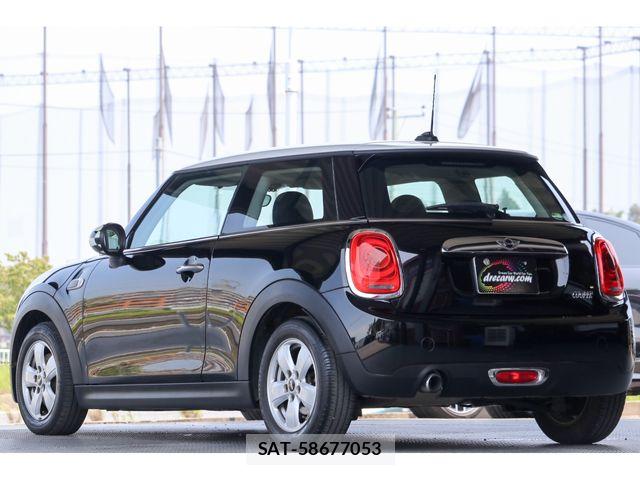 Bmw MINI 2016-02 8206618-2