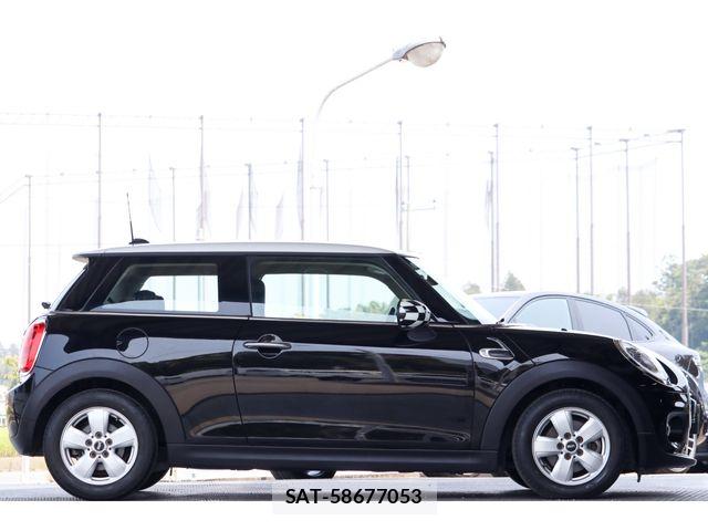 Bmw MINI 2016-02 8206618-5