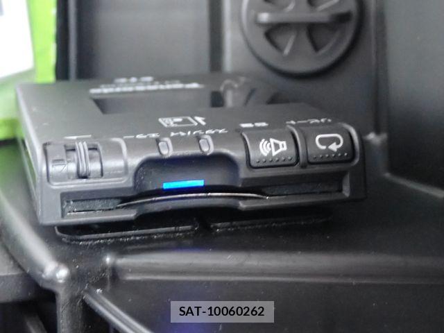 Bmw MINI 2013-11 8206611-12