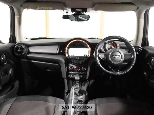 Bmw MINI 2017-03 8229049-2