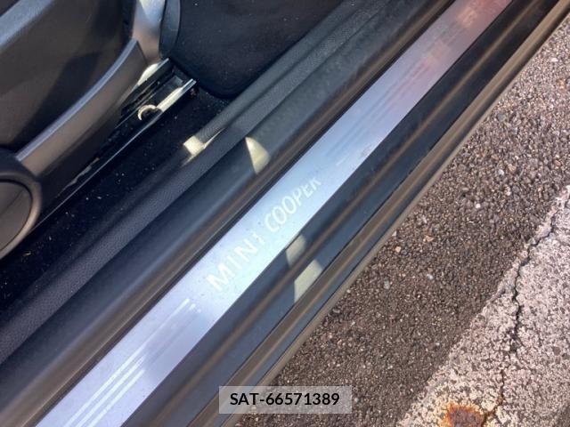 Bmw MINI 2013-06 8244711-9