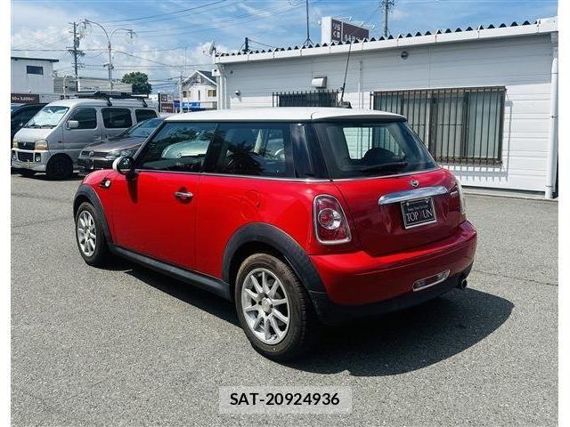 Bmw MINI 2014-01 8561300-6