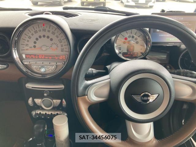 Bmw MINI 2010-03 8828055-12