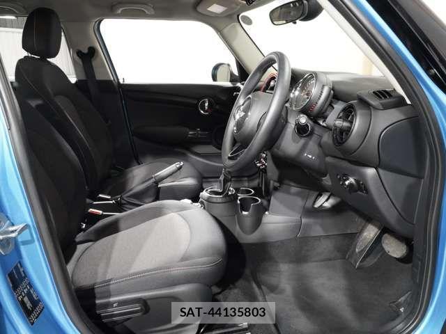 Bmw MINI 2016-03 7215401-11
