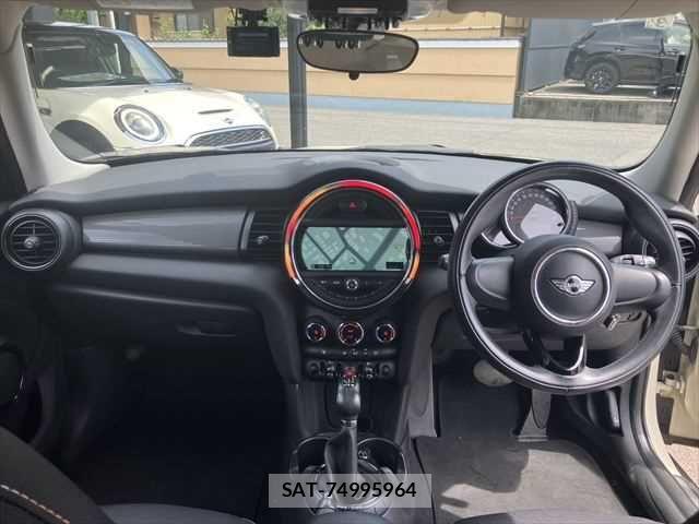 Bmw MINI 2015-03 7215397-2