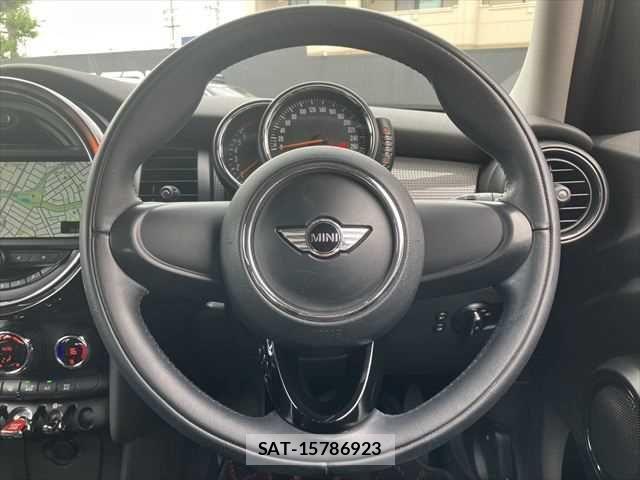 Bmw MINI 2015-07 7215403-8