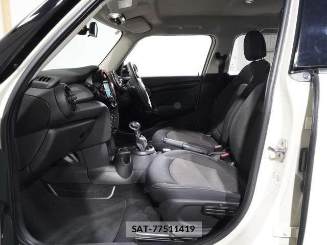 Bmw MINI 2018-03 7215404-11