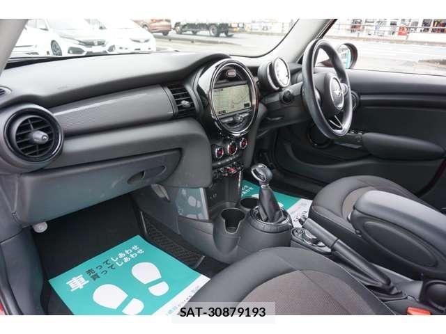 Bmw MINI 2015-08 8129210-15