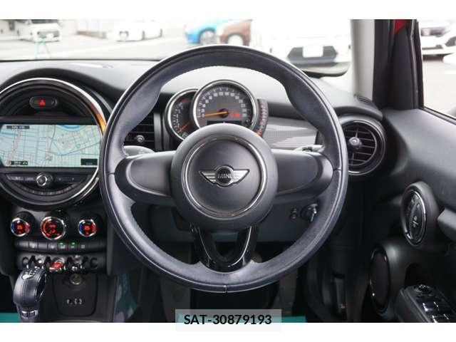 Bmw MINI 2015-08 8129210-8